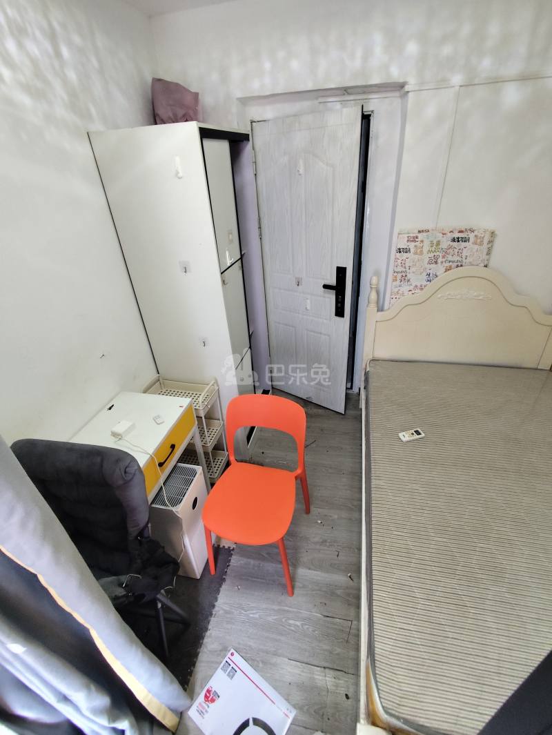 怡苑阁8070050卧室图3