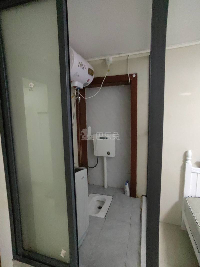 深圳湾花园8075091卫生间图4