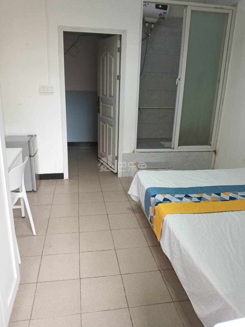 滨海苑8076463卧室图3