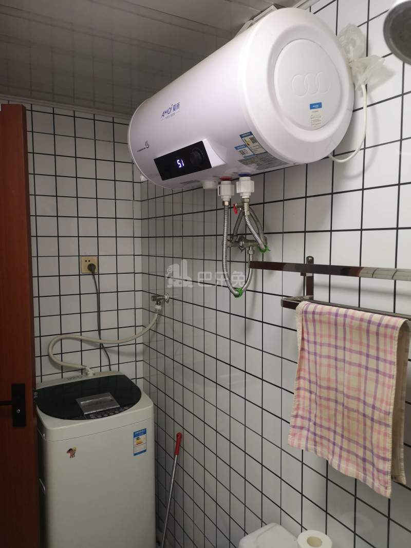 上海院子8077738卫生间图11