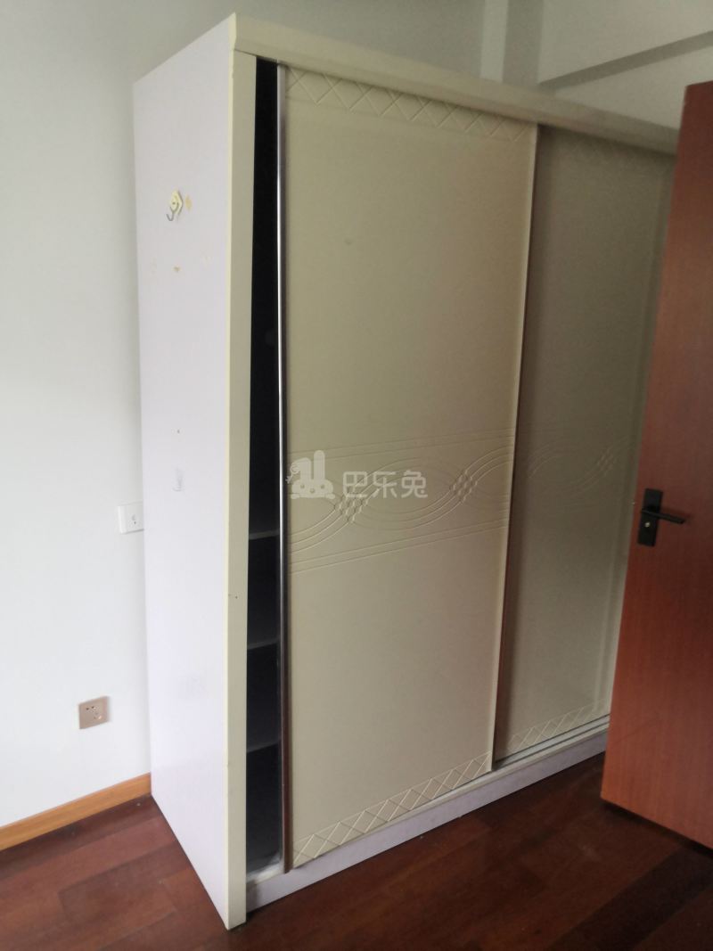 上海院子8077738卧室图3