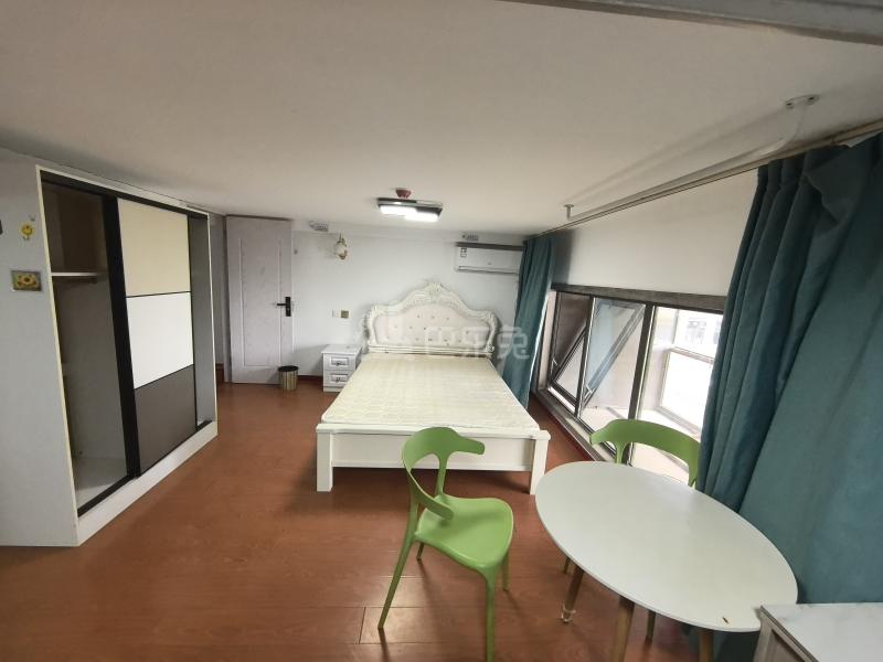 青浦绿地中心柏源晶舍8082536卧室图3