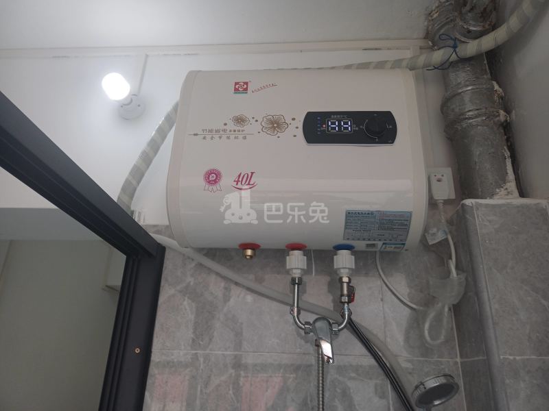 农行后院8119736卫生间图5