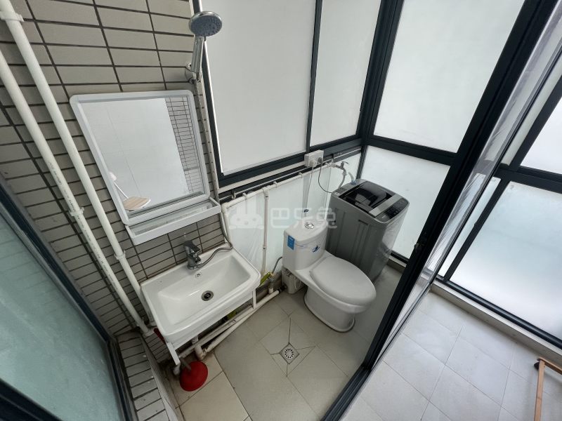 中环一号一期8130881卧室图5