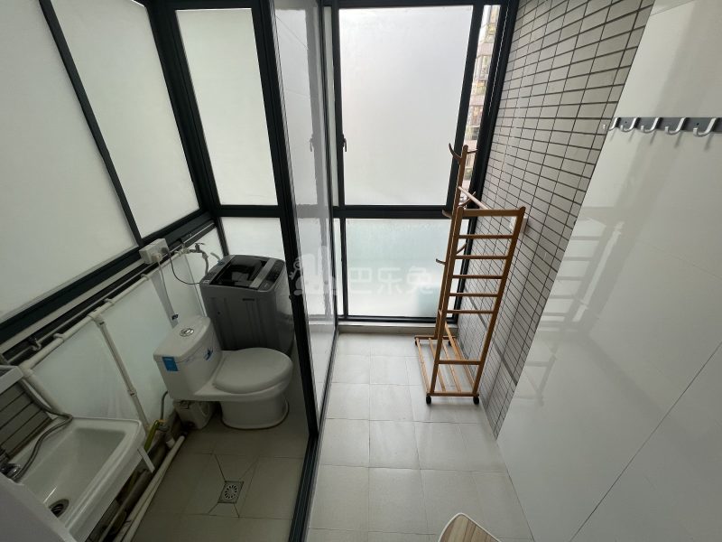 中环一号一期8130881卧室图6