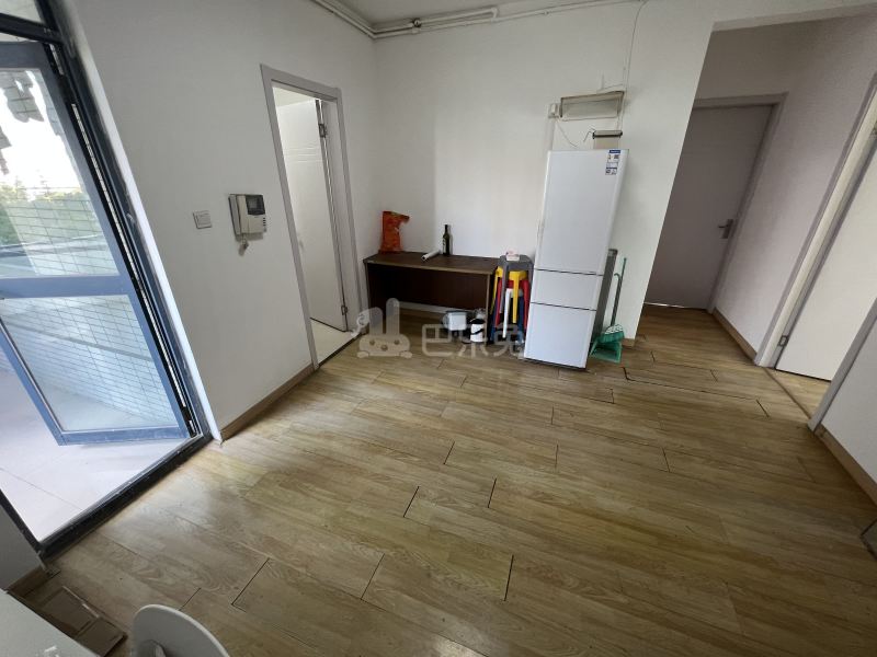 中环一号一期8130881客厅图8