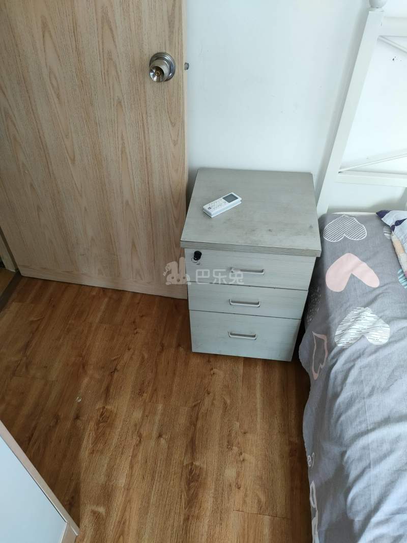 松坪山科苑新区8133877客厅图3