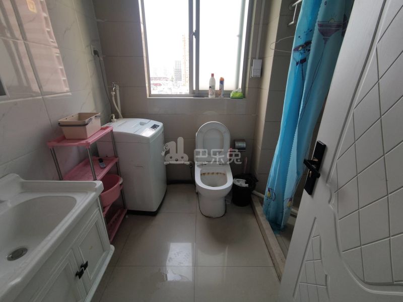 逸虹景苑8157161卫生间图8