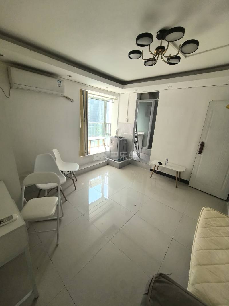 现代城华庭8166376卧室图2