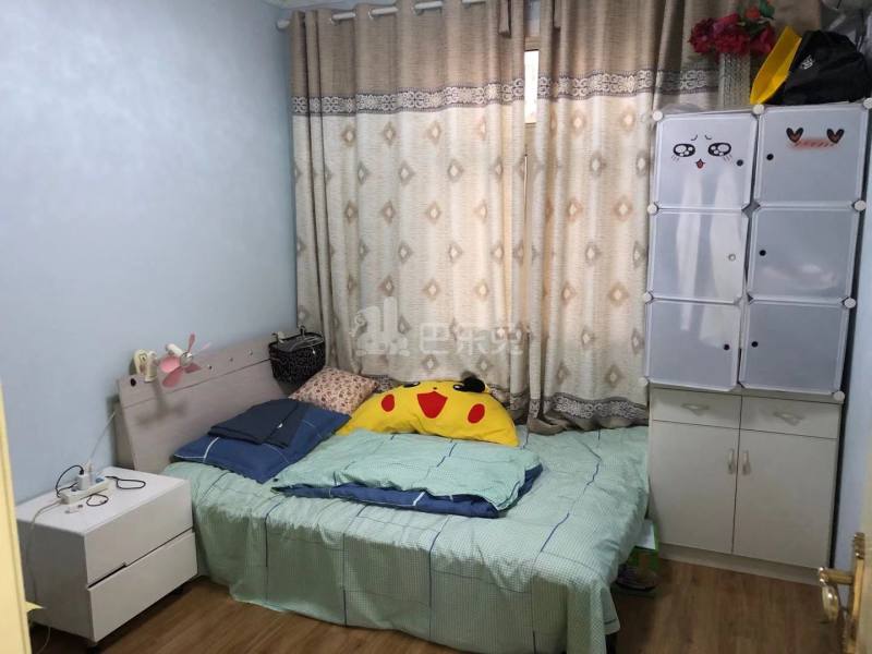 江岸水城8169916卧室图4