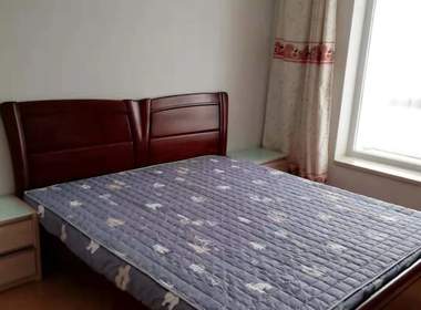 日光佳园 2室2厅1卫