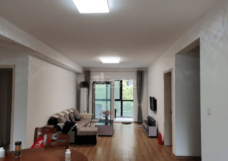 世茂荣里8194719客厅图2