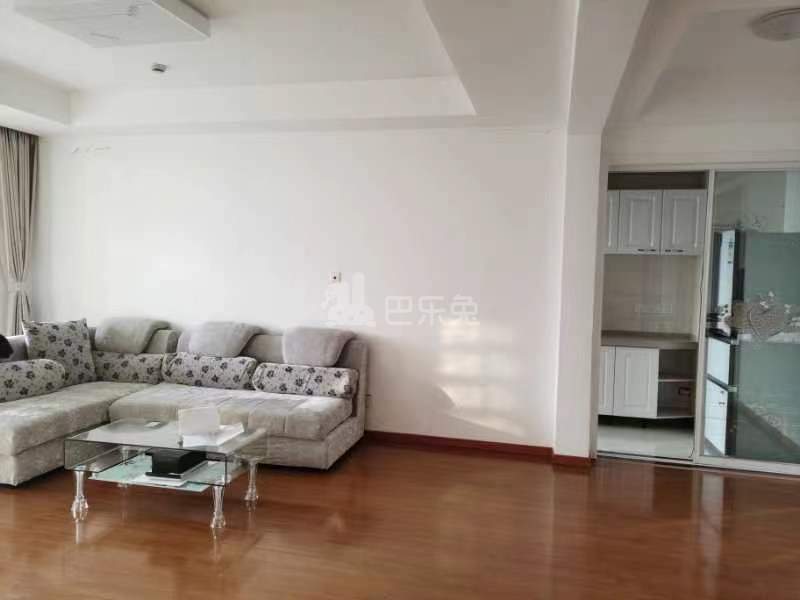 世茂外滩新城8203514卧室图0