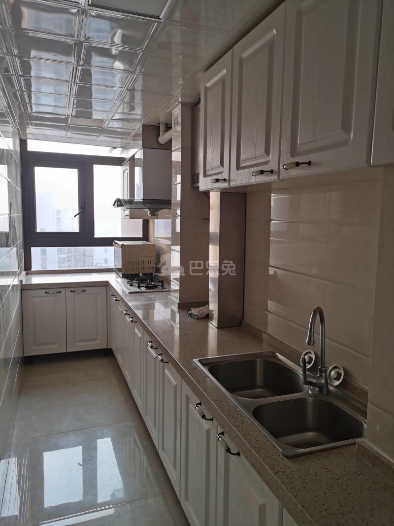 世茂外滩新城8203514周边环境图15