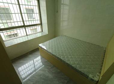 鹤边鹤北街7号 2室1厅1卫