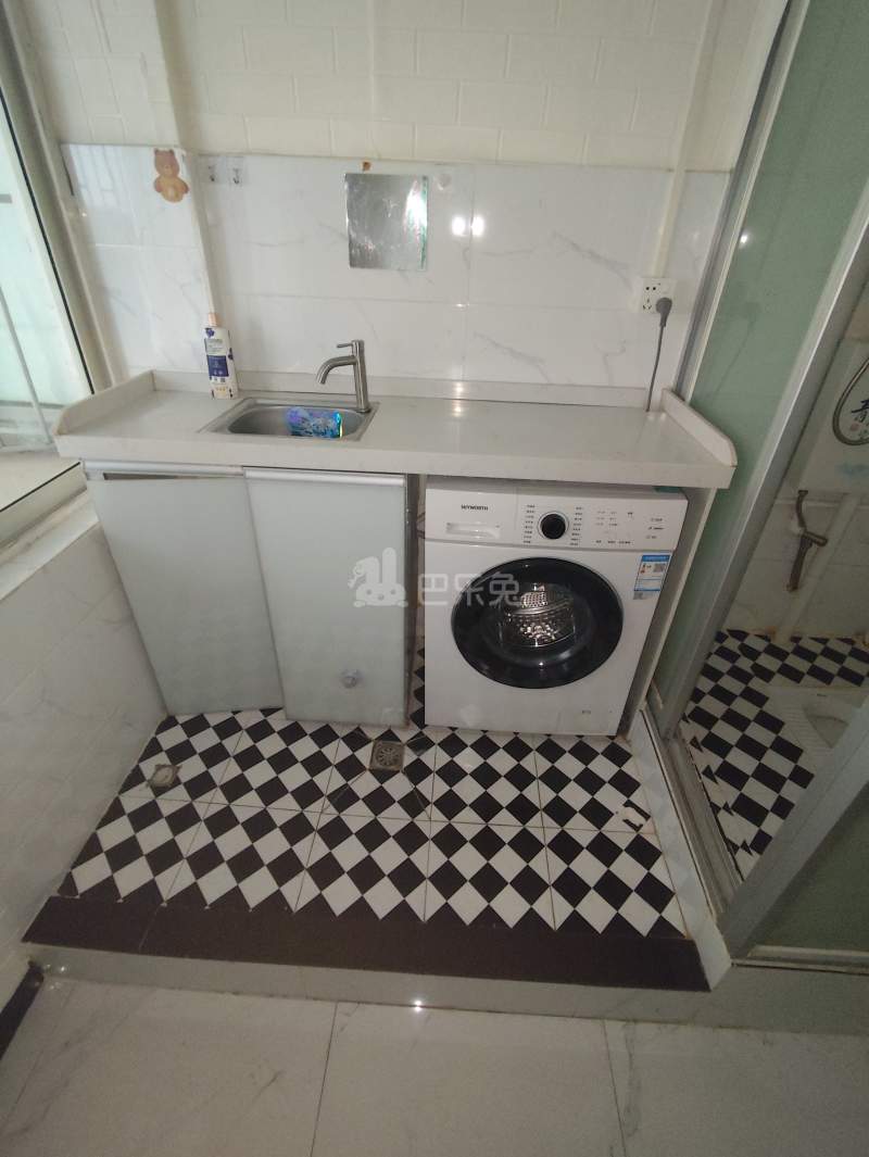 荔苑小区8231040厨房图5