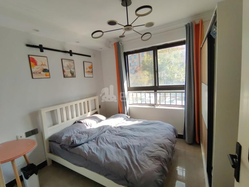 景华新苑8258795卧室图1