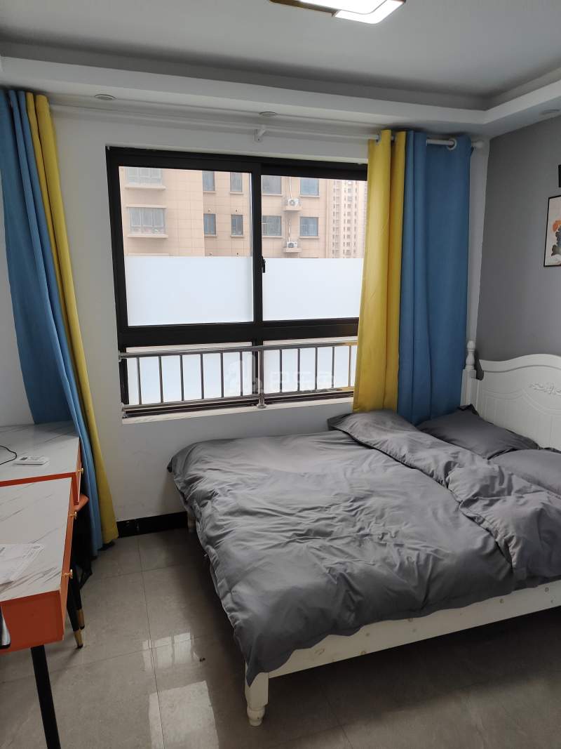 景华新苑8258809卧室图0