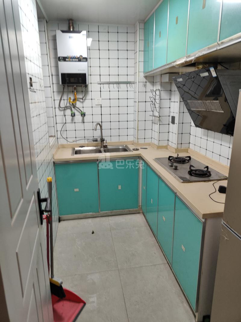 景华新苑8258809厨房图6