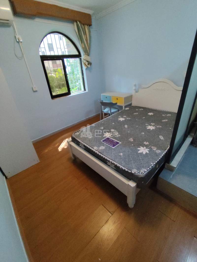 怡苑阁8267861卧室图4