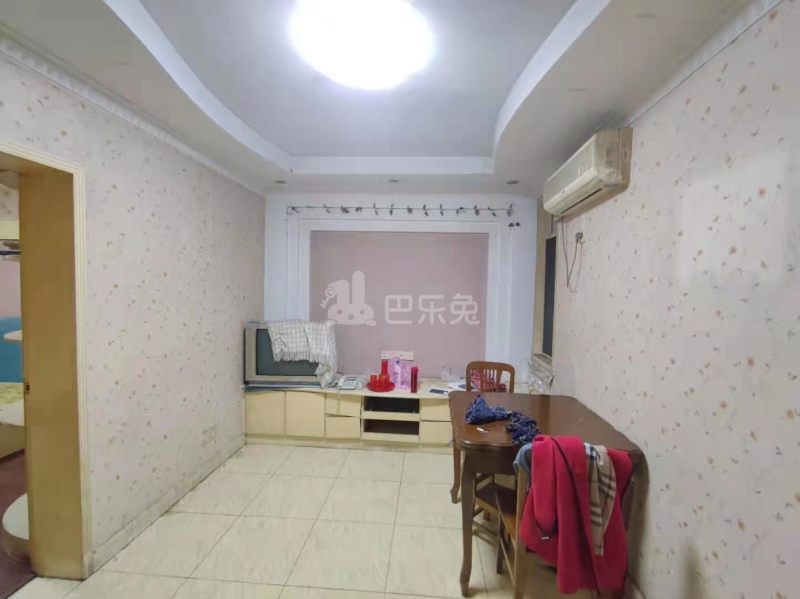 南堡新寓8272645客厅图0