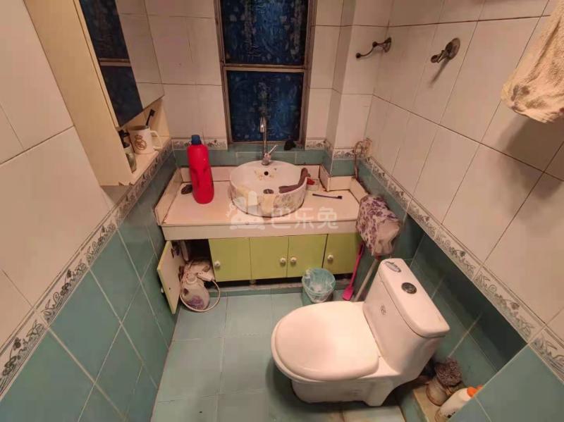 南堡新寓8272645客厅图2