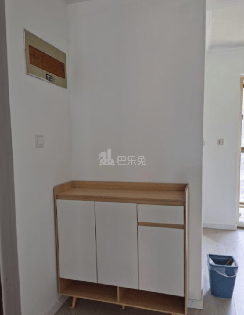 东方龙湖湾南湖苑8281395客厅图2