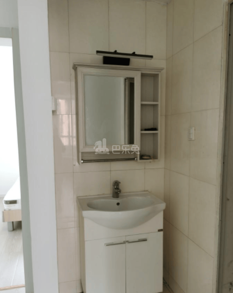 东方龙湖湾南湖苑8281395客厅图5