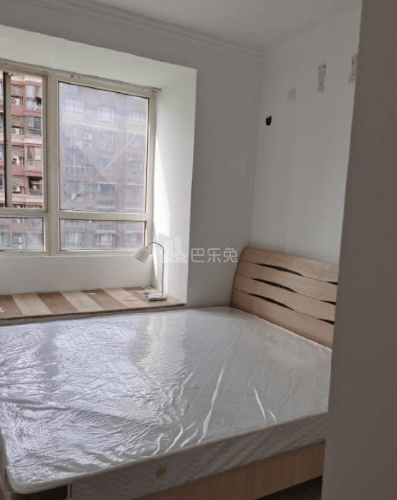 东方龙湖湾南湖苑8281395卧室图1