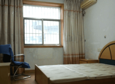 车站东巷8号院 2室1厅1卫