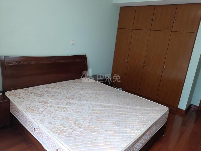 博泰景苑8306947卧室图2