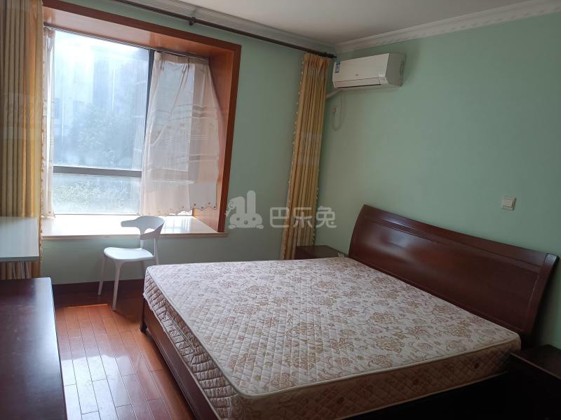 博泰景苑8306947卧室图1