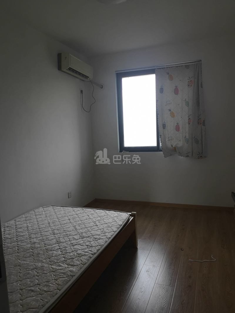 恒辉假日广场8322141周边环境图11