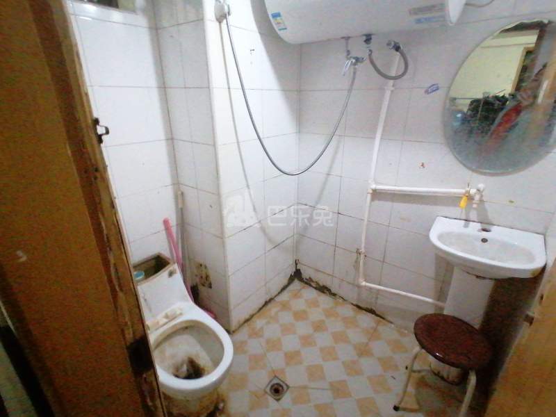 虹口商城9122483卫生间图10