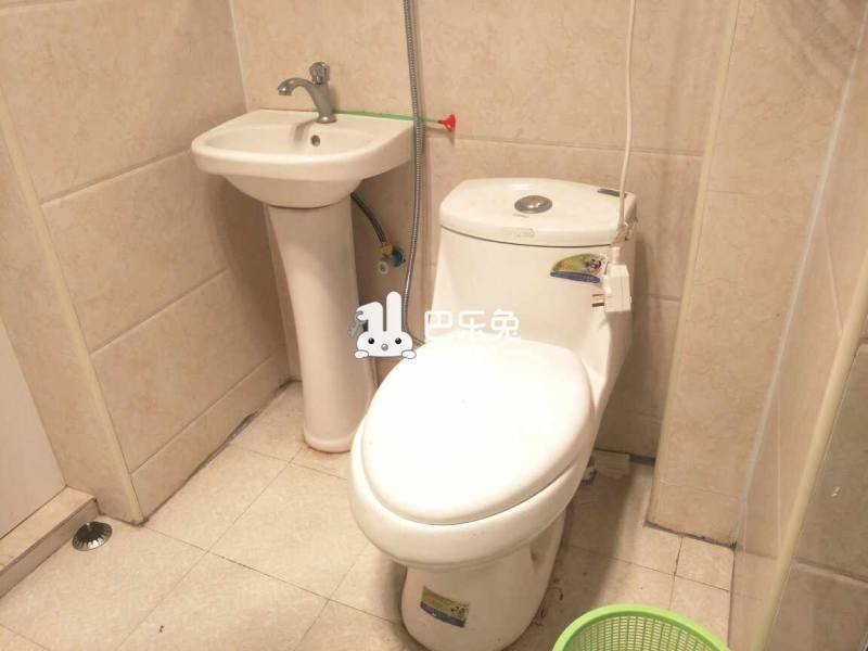 上海松江_金港花园二期_1室0厅0卫_合租朝北