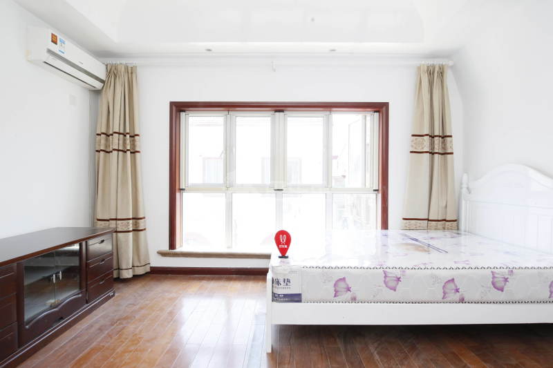 明珠公寓（徐泾店）838482卧室图10