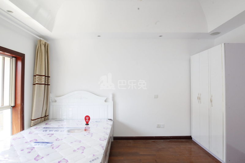 明珠公寓（徐泾店）838482卧室图9