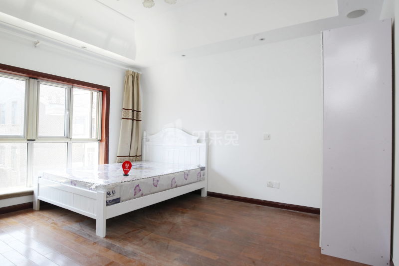 明珠公寓（徐泾店）838482卧室图8