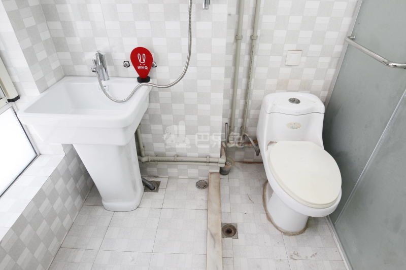 明珠公寓（徐泾店）838482卫生间图24