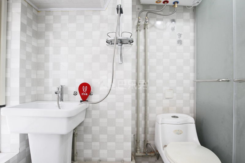 明珠公寓（徐泾店）838482卫生间图27