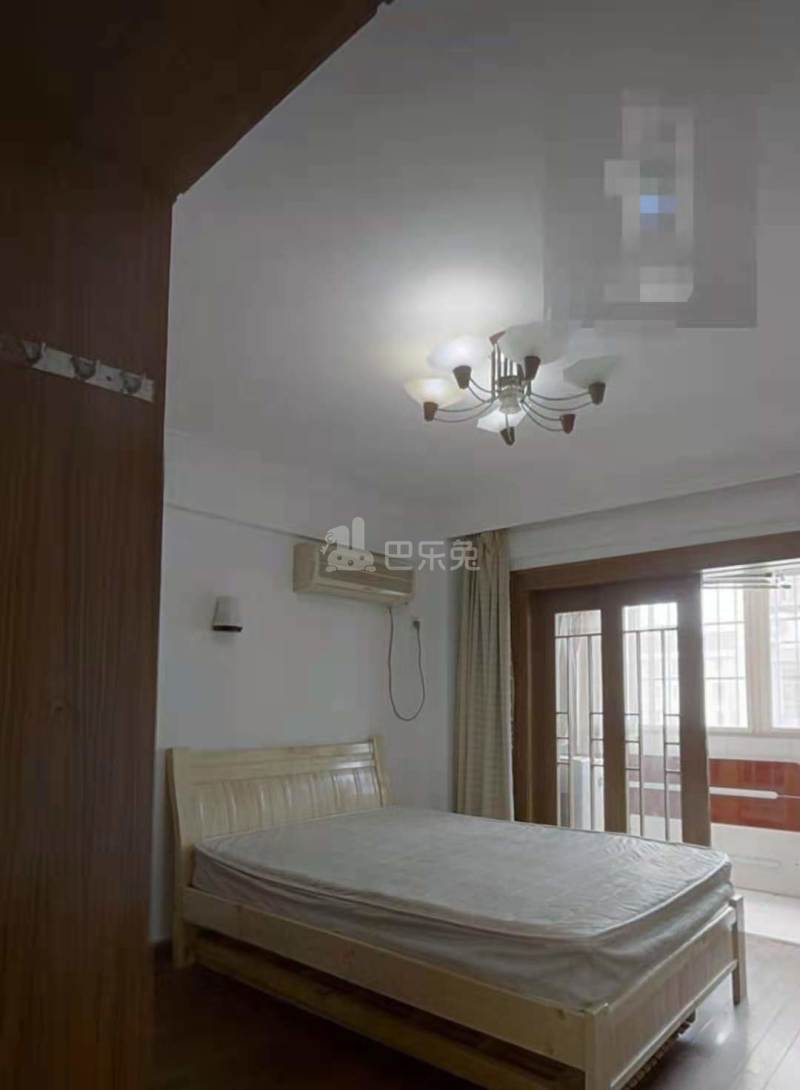 营苑西村8402217客厅图4