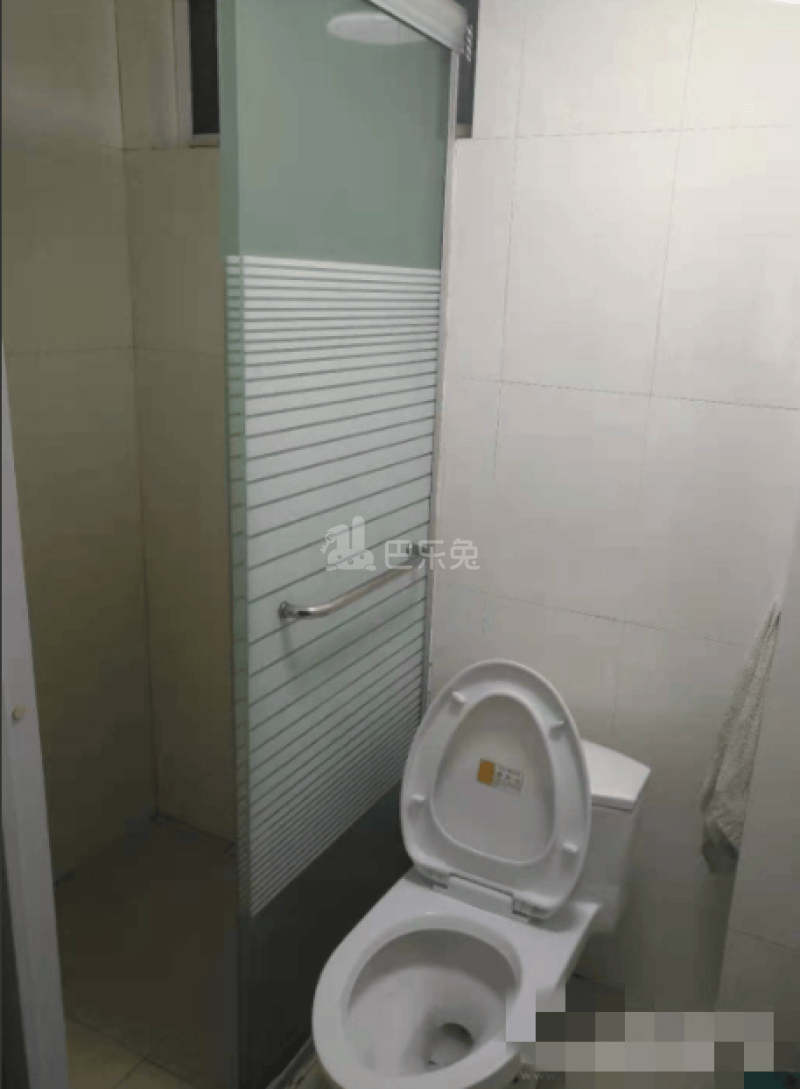 天湖园8402902卫生间图3