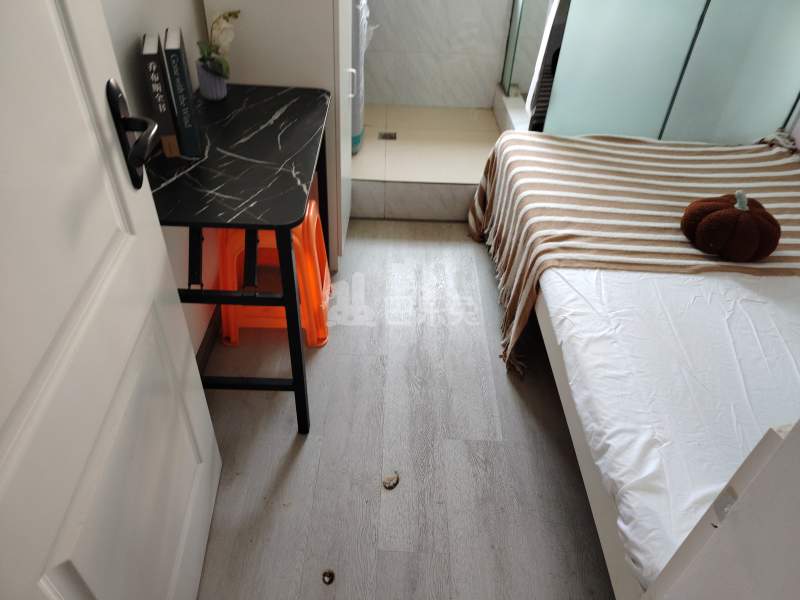 科苑花园48区8412576卧室图0