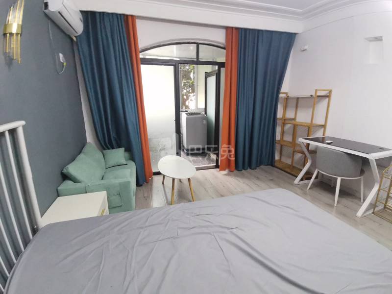 东苑绿世界花园东区8448312卧室图3