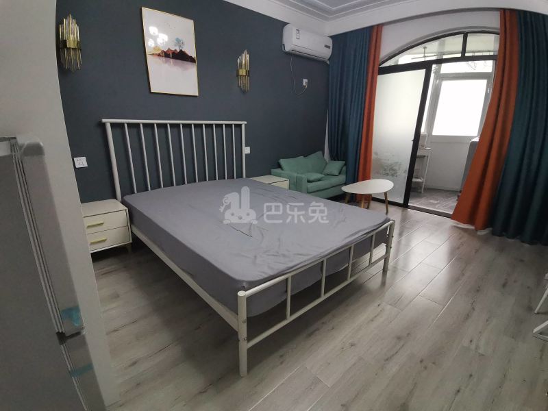 东苑绿世界花园东区8448312卧室图0