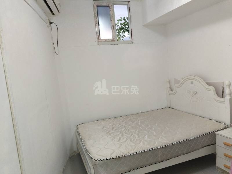 文化花园香榭丽苑（武川路75弄）8462383卧室图1