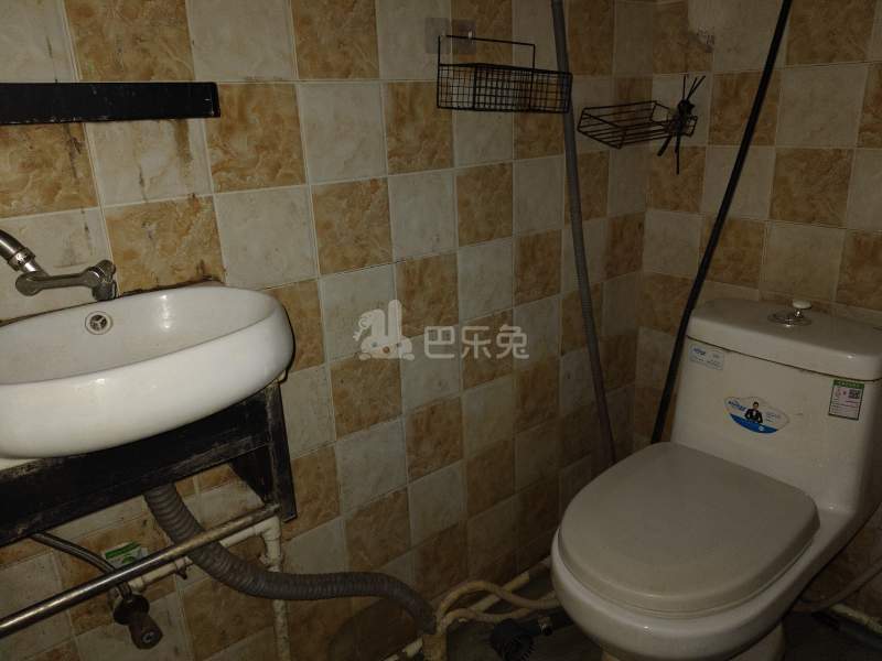 文化花园香榭丽苑（武川路75弄）8462388卫生间图5