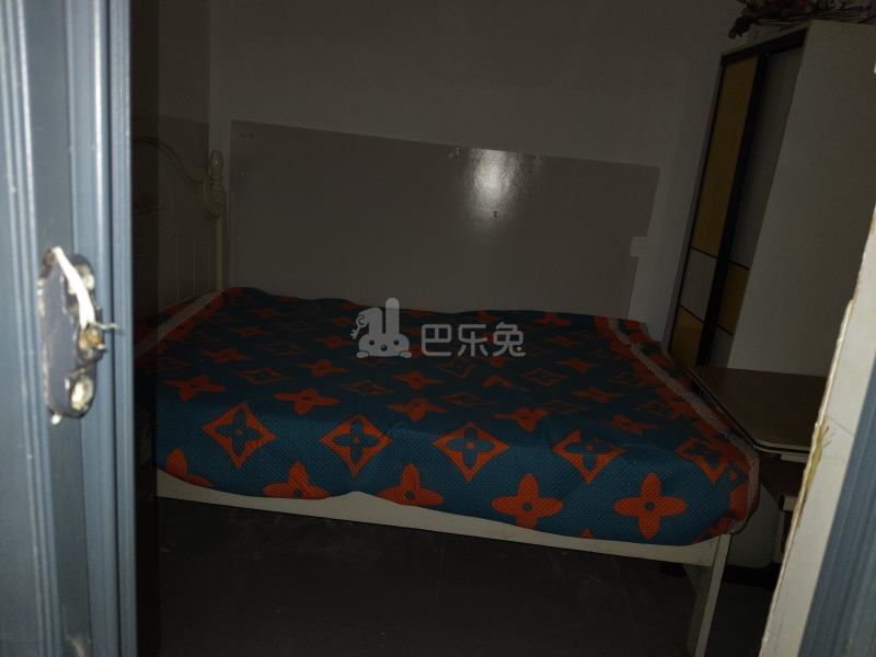 文化花园香榭丽苑（武川路75弄）8462388卧室图1