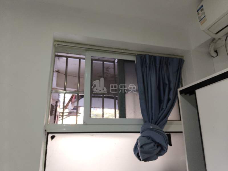 文化花园香榭丽苑（武川路75弄）8462389卧室窗户图6