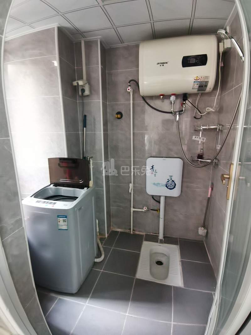 宏华苑小区8475652卫生间图4